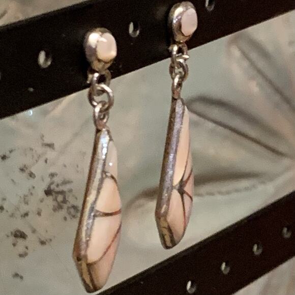 Zuni Artisan K.E.K. Sterling Silver & Mother of Pearl Inlayed Dangle Earrings - Picture 4 of 8